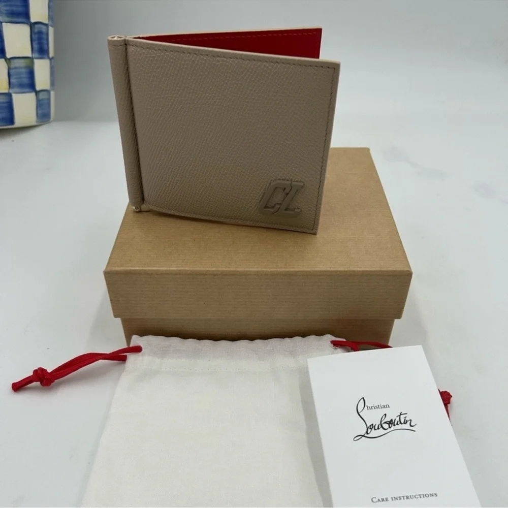 Men’s Christian Louboutin, calf leather wallet made in Italy new with tags